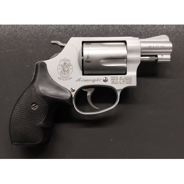 Revolver Smith&Wesson...