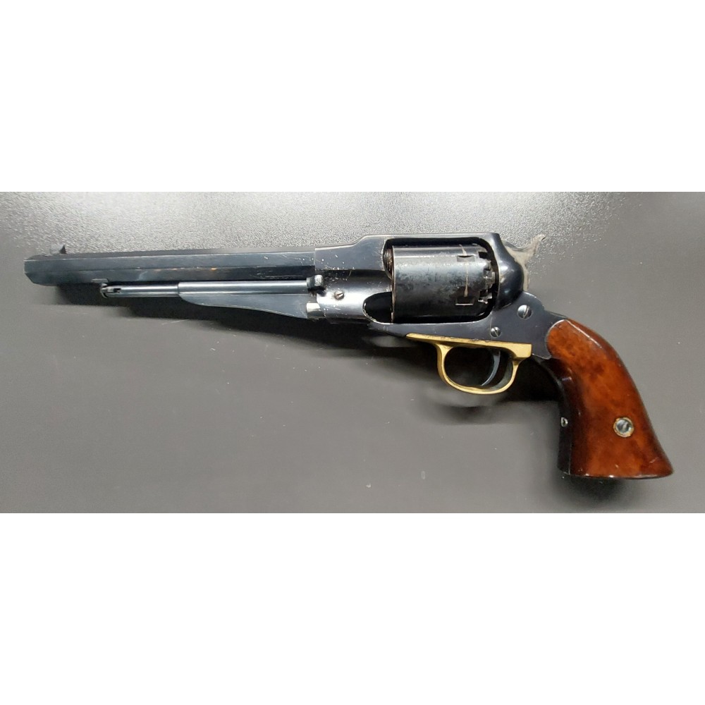Perkusní revolver UBERTI, cal.44
